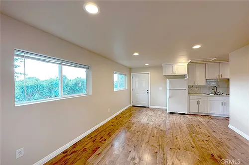 17134 Saticoy St Photo 1