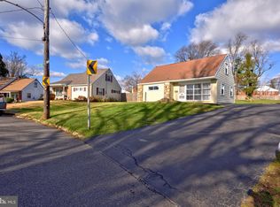 11014 Proctor Rd, Philadelphia, PA 19116