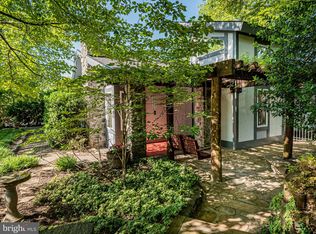 113 N Cottage Rd, Sterling, VA 20164