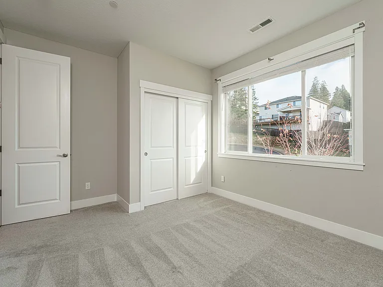 8989 N Kale Cir — Photo 40