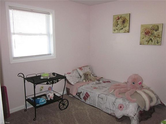 4th image of 1244 Gaynelle Ave