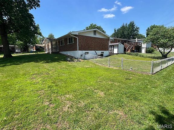 2nd image of 4102 Schlogl Dr