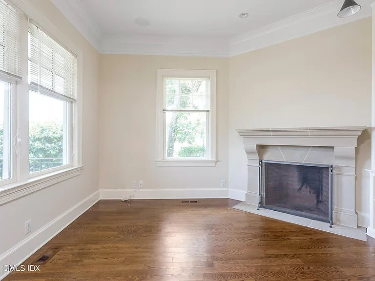 140 Havemeyer Pl — Photo 8