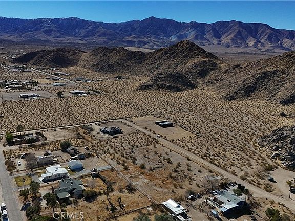 5th image of 728 Red Butte Rd #29