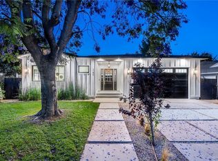 17807 Valley Vista Blvd, Encino, CA 91316