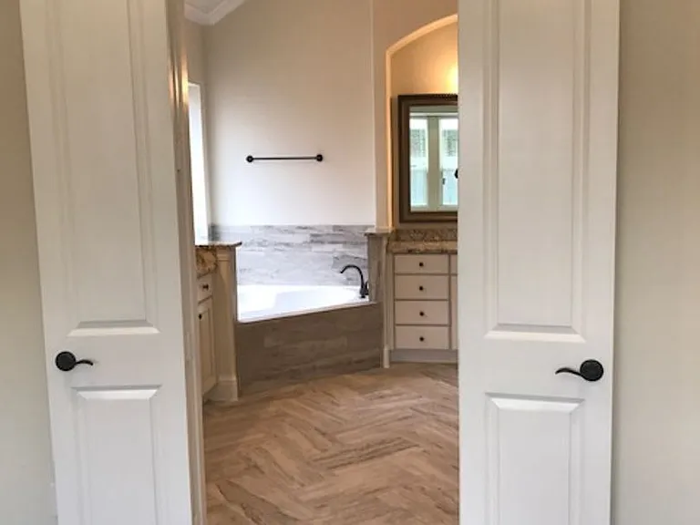 3750 Pinebrook Hollow Ln — Photo 7
