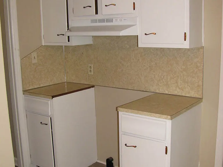 531 Eddie Ln — Photo 7