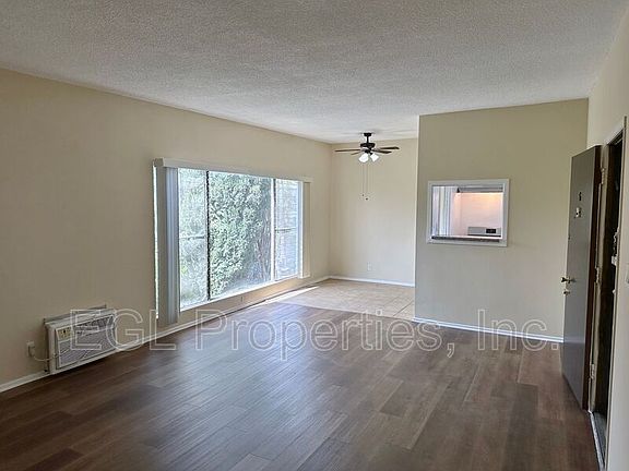 2nd image of 1006 N Orange Grove Ave APT 6