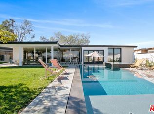 4222 Vanetta Dr, Studio City, CA 91604