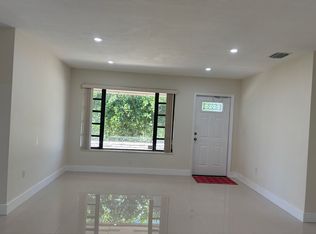 16401 SW 100th Ct, Miami, FL 33157