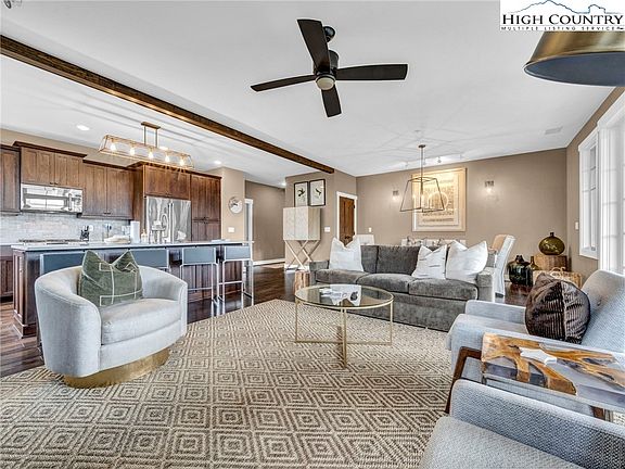 4th image of 198 Ramblestone Terrace #203