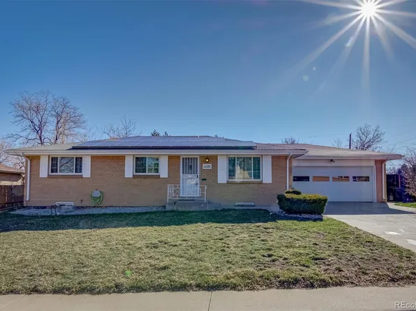 6688 S Wellington Court, Centennial, CO 80121