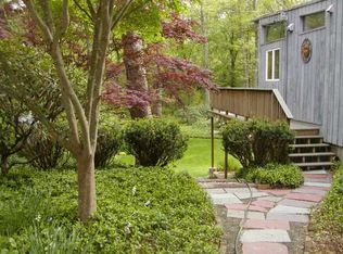 116 Cydot Dr, North Kingstown, RI 02852