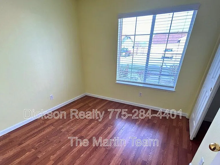 3470 Erin Dr — Photo 8