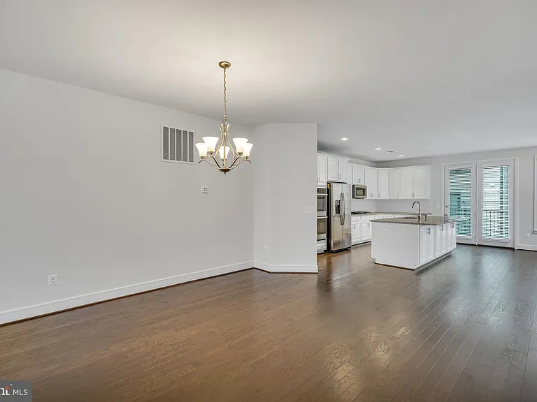42281 Belgrave Gardens Ter — Photo 22