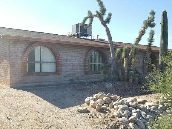 2nd image of 5820 N Calle Kino