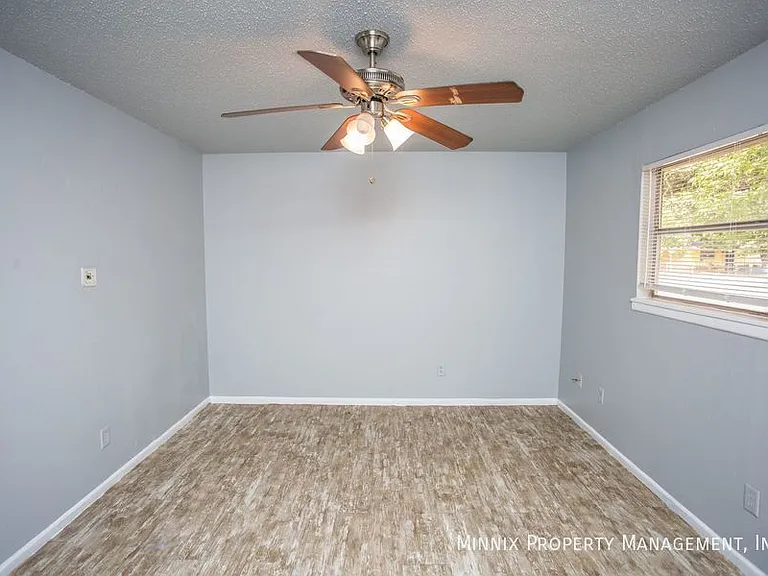 3104 Avenue N — Photo 20