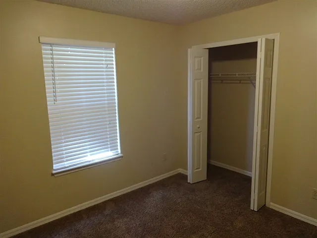 845 Brookstone Ct — Photo 13