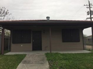 3828 Louisa St, New Orleans, LA 70126