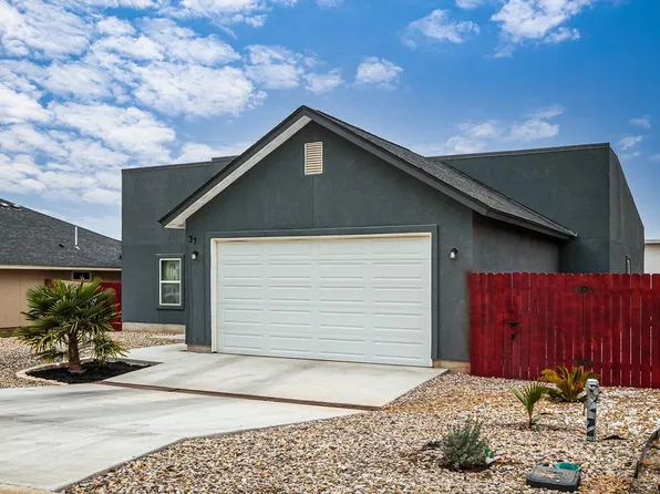 37 Yvonne Dr, Del Rio, TX 78840