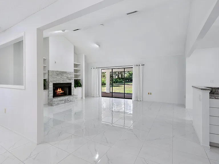 1756 Cottonwood Trl — Photo 6