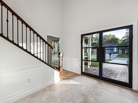 5th image of 4810 Bayou Vista Dr