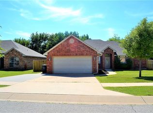 4501 Katie Ridge Dr, Moore, OK 73160