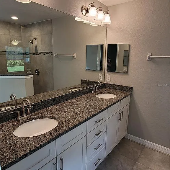 13481 Drysdale Ave — Photo 10