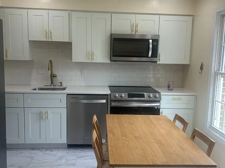 5664 Cabells Mill Ct — Photo 4
