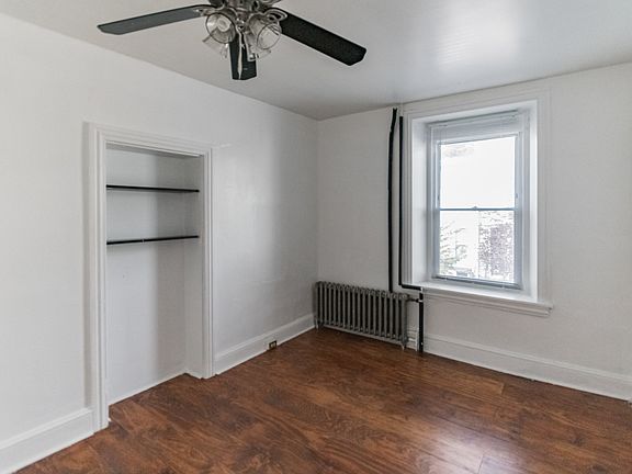 3rd image of 180 East St #2
