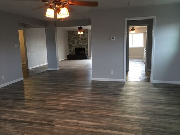 4th image of 333 Rockylane Dr