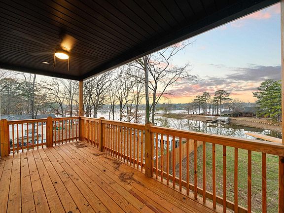 4th image of 531 Northshore Dr