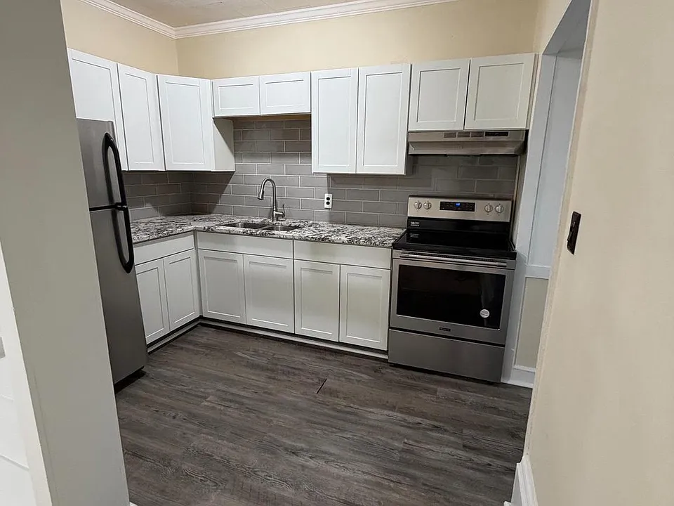 36 S Cameron St #2