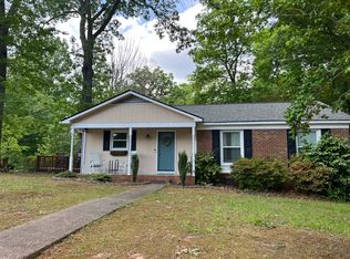 7425 Longstreet Dr, Raleigh, NC 27615