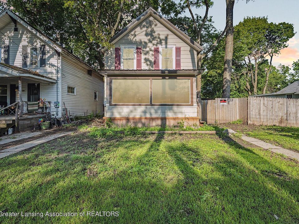 1st image of 226 S Hayford Ave
