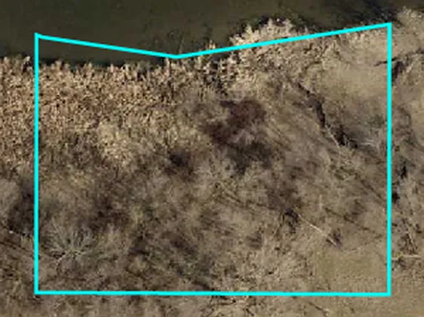 202 Lake Ave SW, Waverly, MN 55390