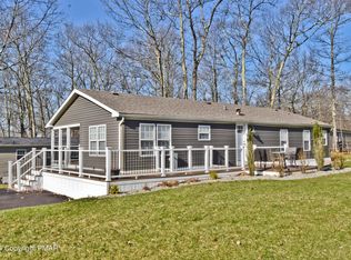 7802 Dougherty Dr, East Stroudsburg, PA 18302