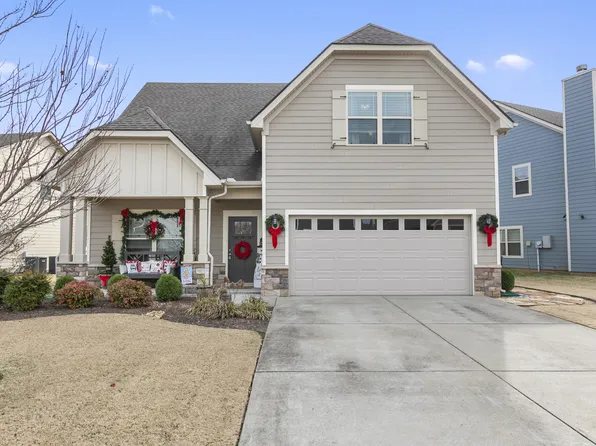 1240 Avery Dr, Murfreesboro, TN 37128