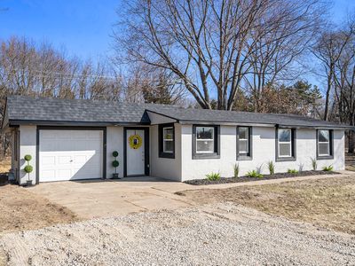 16686 Lovers Ln, Three Rivers, MI, 49093
