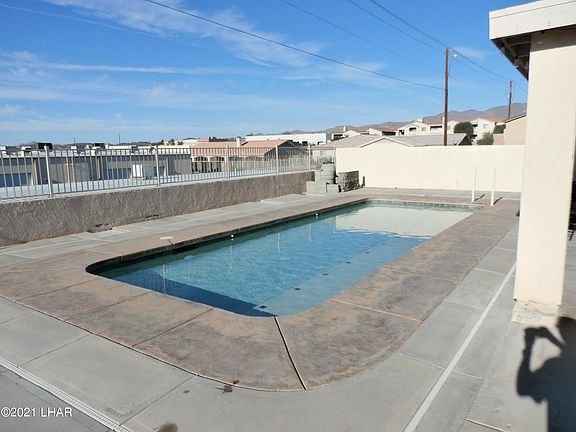 2nd image of 2165 Sandwood Dr #102