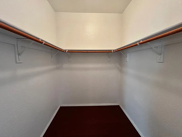 5837 Fantail Dr — Photo 11