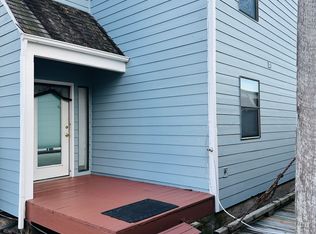 6105 Willow Grove Rd, Longview, WA 98632