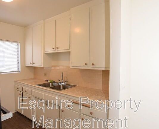 5th image of 1700 Ventura Blvd APT 2A