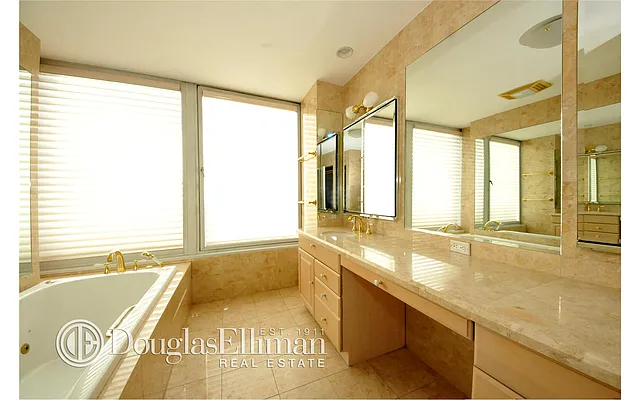 Rented by Douglas Elliman | media 18