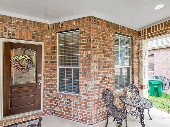 4th image of 24531 Foxberry Glen Ln