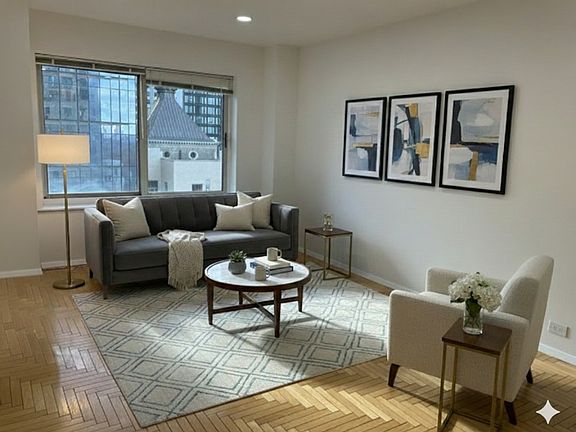 3rd image of 106 Central Park S APT 25G