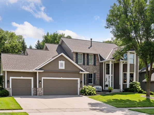 8008 Shenandoah Ln N, Maple Grove, MN 55311