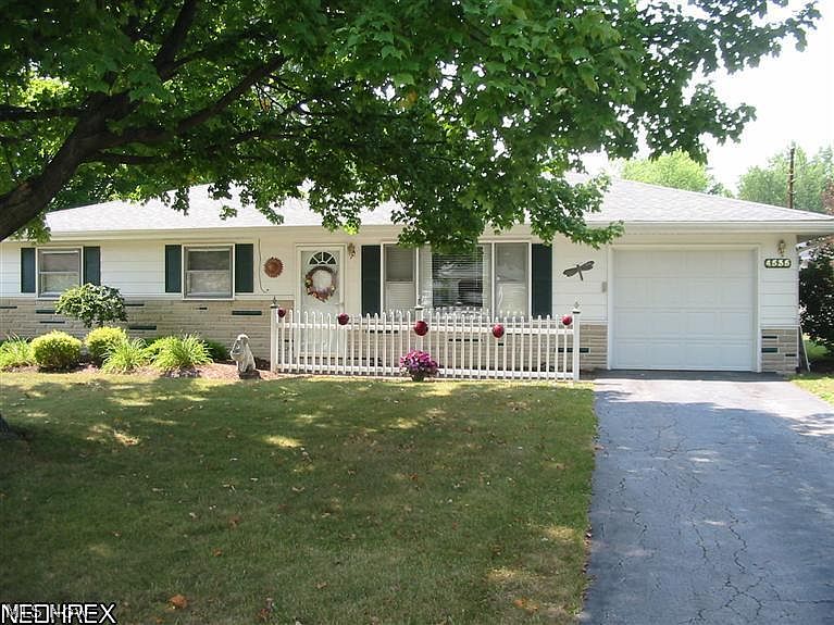1st image of 4535 Warwick Dr N