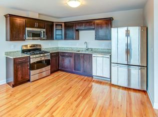 201 River St APT 65, Troy, NY 12180