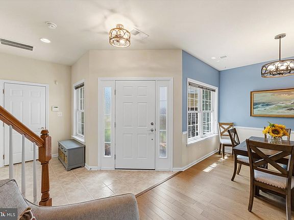 5th image of 20494 Casablanca Dr